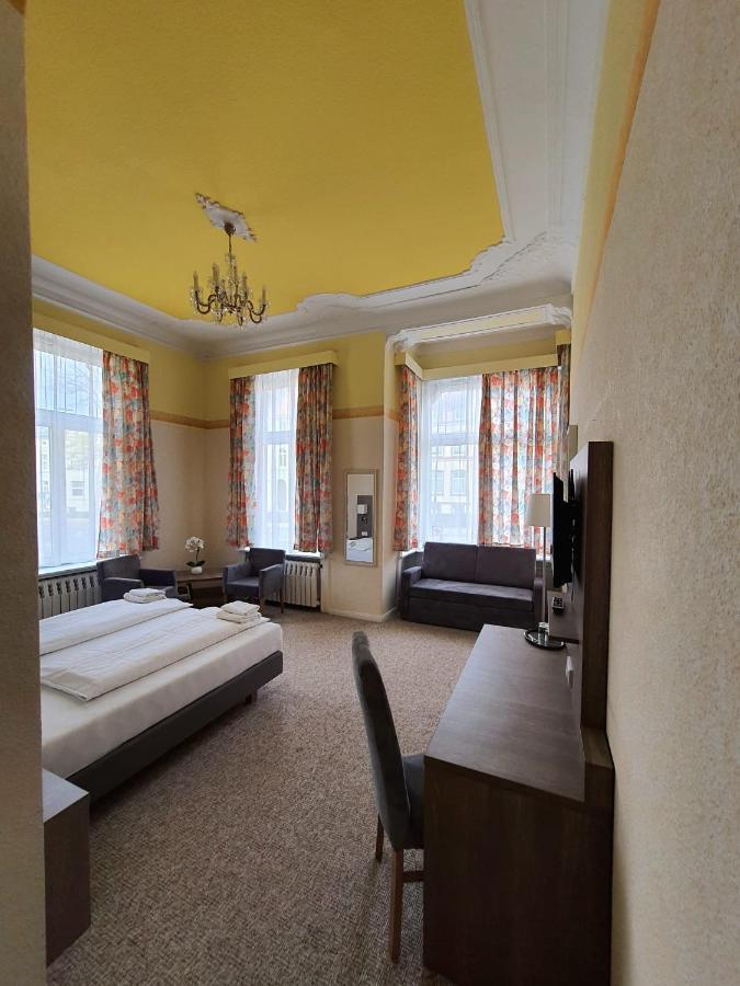 Hotel Knoepel Висмар Экстерьер фото