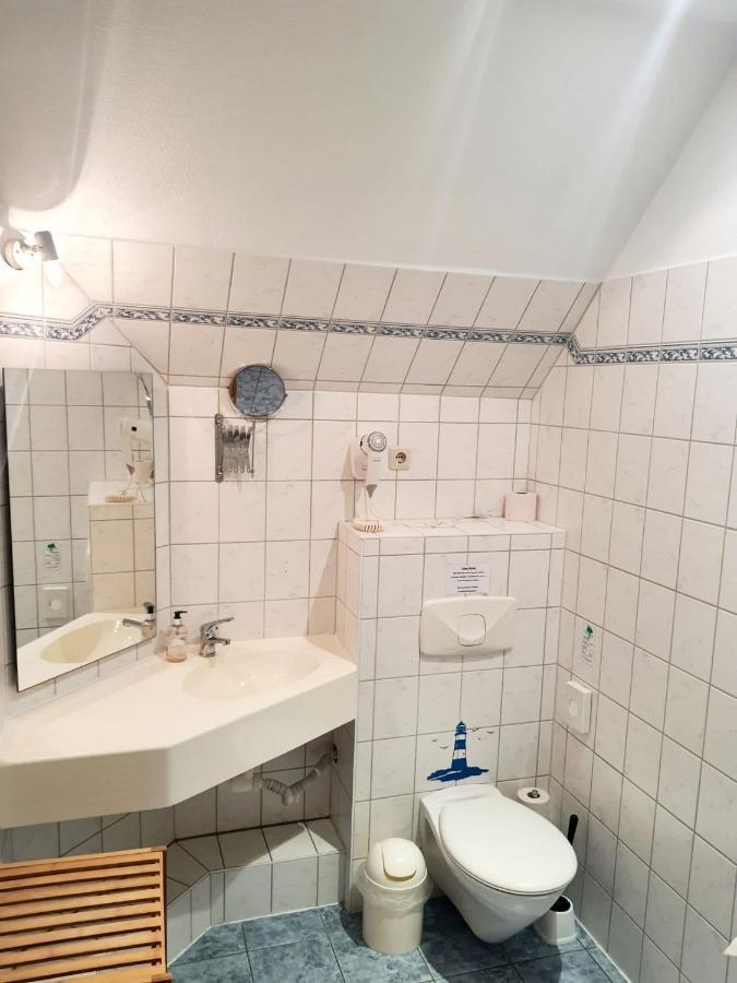 Hotel Knoepel Висмар Экстерьер фото