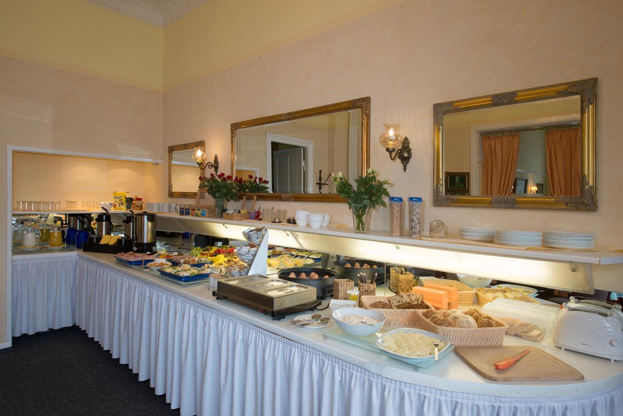 Hotel Knoepel Висмар Экстерьер фото