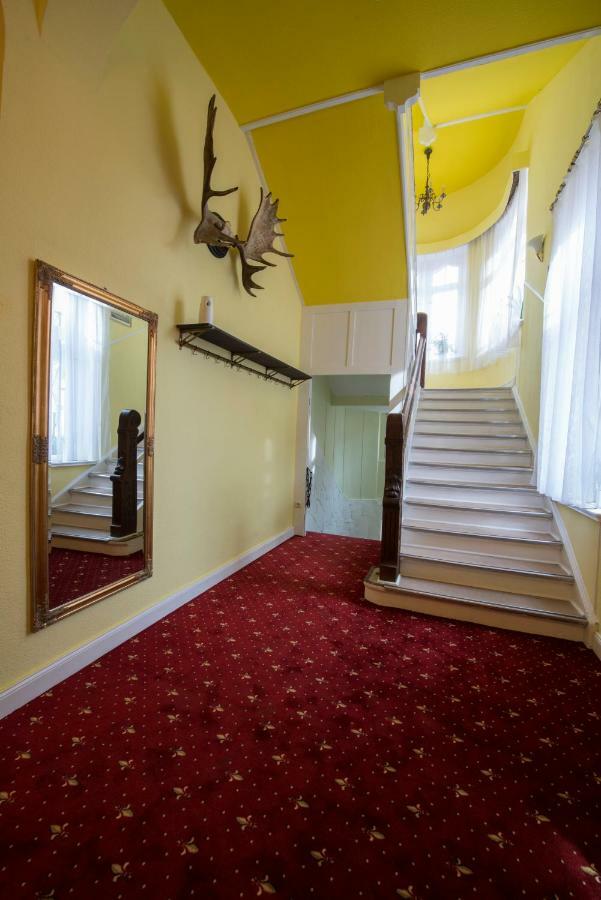 Hotel Knoepel Висмар Экстерьер фото